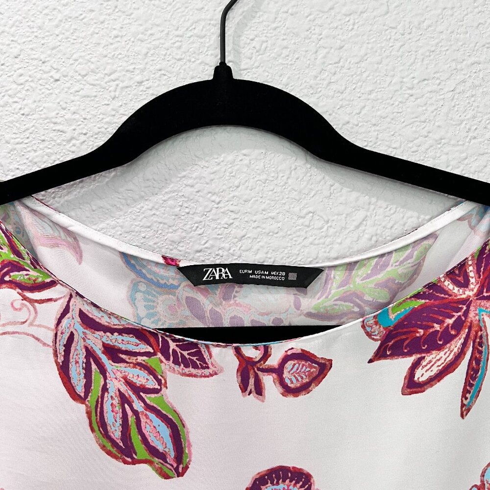 ZARA Floral Blouse - Picture 3 of 5